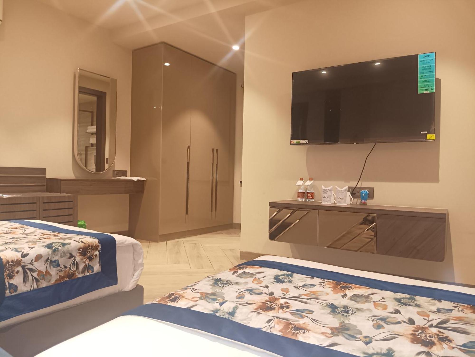 דלהי Hotel Cullinan By Qotel Janakpuri מראה חיצוני תמונה