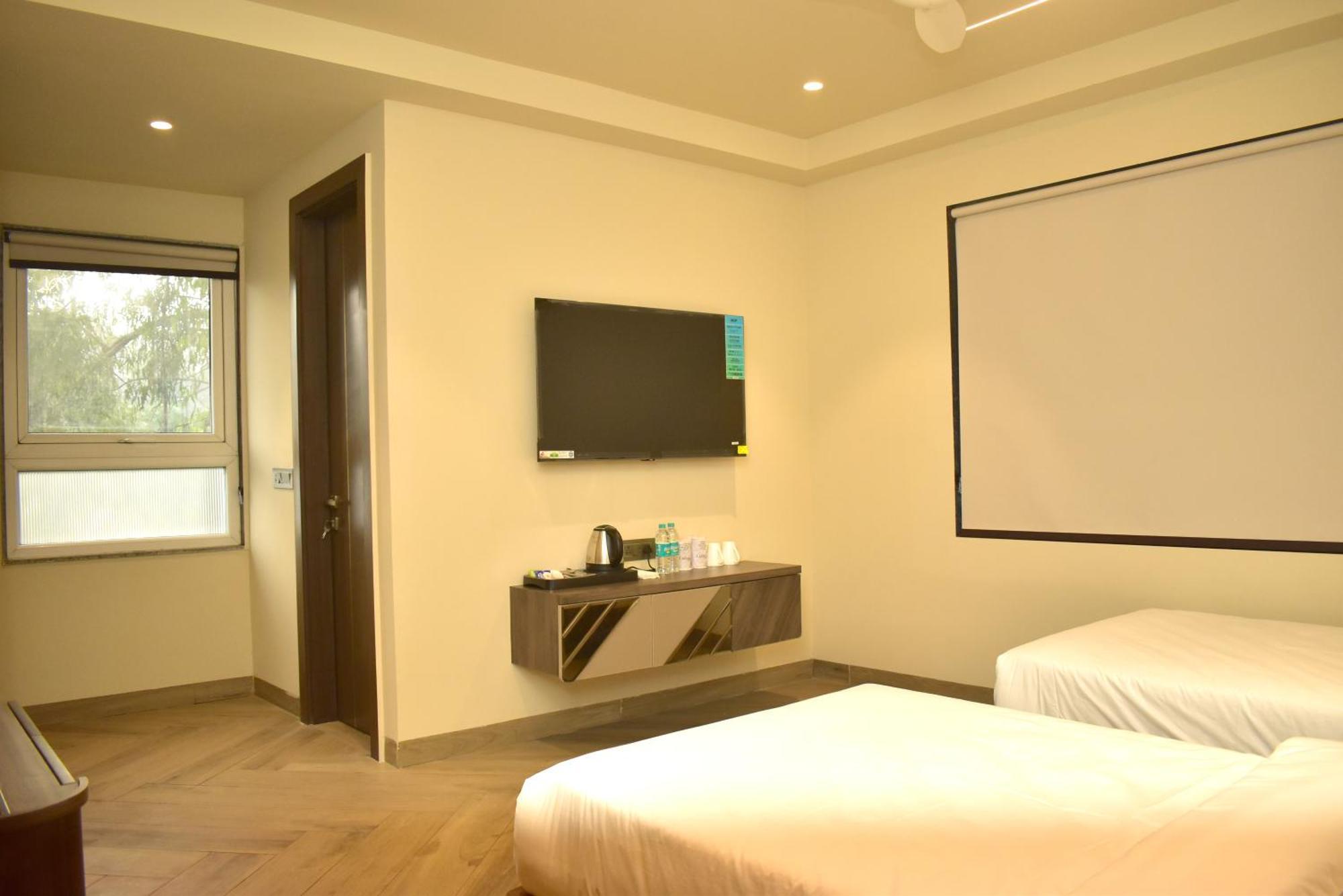 דלהי Hotel Cullinan By Qotel Janakpuri מראה חיצוני תמונה